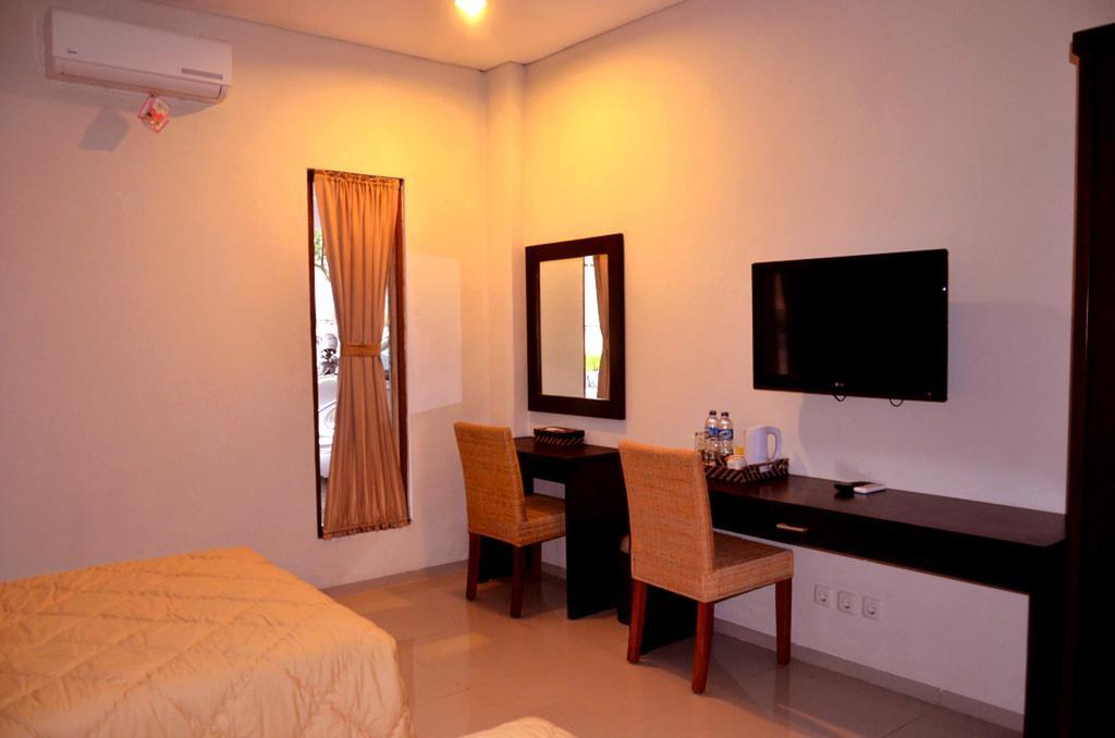 Bumi Cikeas Sentul Bogor Hotel Room photo