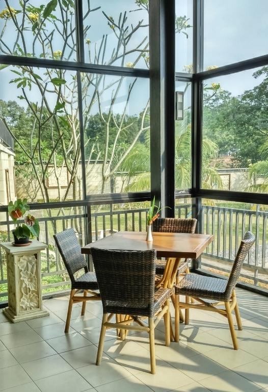 Bumi Cikeas Sentul Bogor Hotel Exterior photo